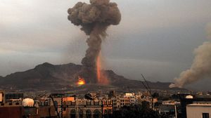 عاصفة الحزم استهدفت مخازن السلاح التابعة للحوثيين والموالين لصالح ـ الأناضول