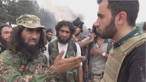 هادي العبد الله يتحدث مع قيادي في "جيش الفتح" - يوتيوب