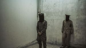 عنصرا تنظيم الدولة المعتقلان لدى الأكراد داخل السجن - لوموند