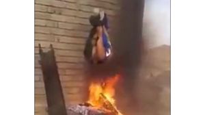 حرق الشاب السعودي هو الثاني من نوعه بعد حرق شاب سني في الفلوجة (أرشيفية) - يوتيوب