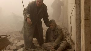 آثار قصف النظام السوري لمدينة حلب السورية- أ ف ب