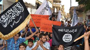 إيكونوميست: مصير العالم العربي سيقرره الإخوان والسلفيون الجهاديون والشيعة - أرشيفية