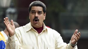 اتخذ رواد مواقع التواصل الاجتماعي من زيارة مادورو المتكررة للجزائر مادة دسمة للسخرية- أ ف ب