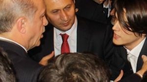 الشاب التركي يحيى جاغلار أكارسو يطلب المساعدة من أردوغان- ترك برس