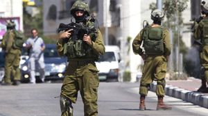 شهدت مناطق شرق القدس الجمعة مواجهات بين شبان فلسطينيين وقوات إسرائيلية- أرشيفية