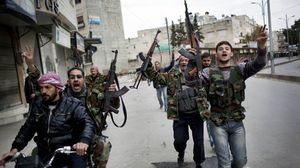 نظام الأسد شن عشرات الغارات الجوية خلال تقدم المعارضة في الحماد والقلمون - أرشيفية