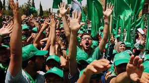 محلل إسرائيلي: "أجهزة الأمن الإسرائيلية دأبت على إخضاع نشطاء الكتلة الإسلامية للرقابة الأمنية الصارمة" 