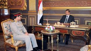 أزمات نظام السيسي كان لها أثر كبير في نفي ما طال مرسي من اتهامات- أ ف ب