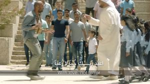 المطرب الإماراتي حسين الجسمي شارك في الإعلان- يوتيوب