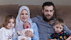 عائلة الطفل ترودو السوري- صحيفة ماكلينز الكندية