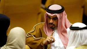مصادر قالت لعربي21 إن ولي العهد البحريني اتخذ قرار وقف المشاريع بهدف إضعاف صورة رئيس الوزراء شعبيا- جيتي 