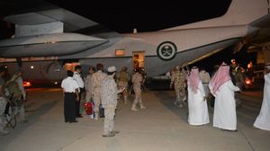 غادر السفير السعودي الذي وصل الجزيرة الاثنين الماضي، مع أعضاء اللجنة السعودية، مساء الخميس