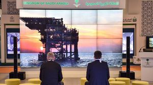  سعر النفط الذي كانت الرياض تحتاجه لضبط الميزانية هو 83 دولارا في 2017 - جيتي