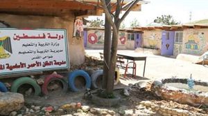 يقطن في القرية المهددة بالهدم عشرات العائلات البدوية منذ العام 1953- وفا 
