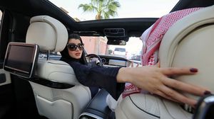 السعودية كانت الدولة الوحيدة بالعالم التي تمنع قيادة المرأة للسيارة- جيتي