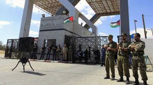 داخلية غزة أعادت بعض النقاط الأمنية على معابر غزة- تويتر