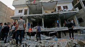 غزة تودع 29 من شهدائها بينهم نساء وأطفال- جيتي