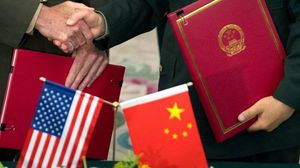 تعهد جو بايدن بإلغاء التعريفات الجمركية التي فرضها ترامب على الصين- جيتي