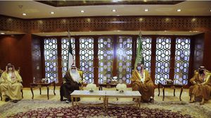 وزير خارجية الكويت والسعودية خلال لقائهما بالرياض- كونا