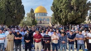الخميس أول أيام عيد الفطر المبارك في فلسطين وعدة دول عربية - (ميدان القدس)