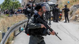 ادعت شرطة الاحتلال في بيان لها أنها وصلت إلى سلوان بعد نشوب شجار بين الفلسطينيين والمستوطنين- جيتي