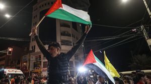 احتفل سكان غزة بوقف العدوان عليهم - الأناضول
