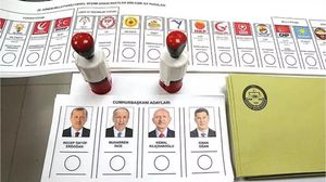 يتوجه الناخبون الأتراك إلى صناديق الاقتراع لاختيار رئيسهم- حرييت
