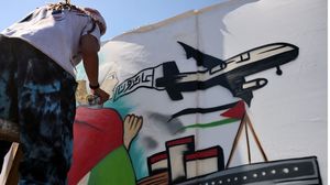لا يزال الفلسطينيون يحملون الأمل بالعودة إلى أرضهم - جيتي
