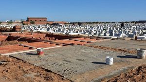 تجهز السلطات التونسية لإنشاء مقابر جديدة للمهاجرين- جيتي