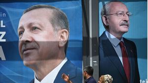 شكلت قضية اللاجئين السوريين في تركيا العمود الفقري للحملات الانتخابية بجولة الحسم - جيتي