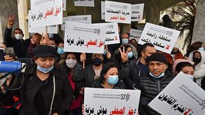 قوانين تقيد حرية الصحافة والتعبير في تونس- جيتي