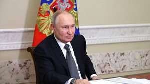 طالب بوتين بحل كافة القضايا المتعلقة بتأمين السفن والصادرات الروسية- الكرملين