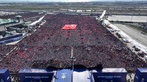 حشود كبيرة في آخر مهرجان انتخابي للرئيس أردوغان قبل بدء عملية الاقتراع- تويتر