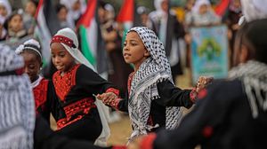 يعمل الفلسطينيون في الداخل والشتات على حفظ تراثهم - جيتي