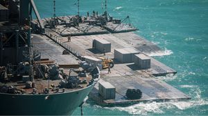 قالت الولايات المتحدة إنها لم ترصد أي نية لحماس للهجوم على القوات الأمريكية العاملة في الميناء - جيتي
