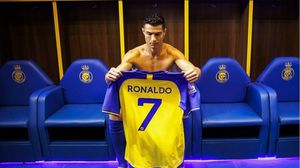 ينتهي عقد رونالدو  مع نادي النصر بنهاية الموسم الحالي (2024-2025)- عكاظ / إكس