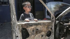 أحرق المستوطنون سيارات فلسطينيين في الضفة الغربية- جيتي