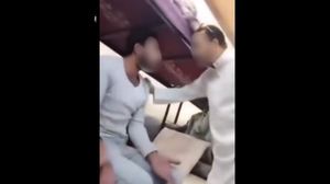 قالت مواقع مصرية إن الجهات الرسمية تتابع قضية العامل مع الكفيل السعودي- إكس