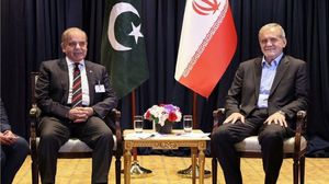 سياسي ايراني : زيارة رئيس الوزراء الباكستاني إلى طهران تدفع بتعزيز العلاقات بين البلدين - وكالة ارنا الإيرانية الرسمية 
