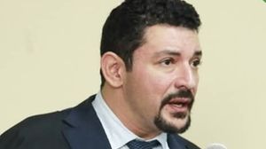 جدنه اتهمته في بلاغ رسمي بالاستيلاء على أموال ضخمة من داخل فيلتها- حساب شقيق المتوفي لفيسبوك
