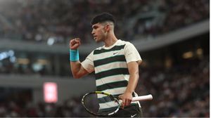 بلغ حامل اللقب ألكاراز الدور الثالث من بطولة رولان غاروس- tennis TV/ إكس