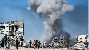 استهدف جيش الاحتلال عددا من الفلسطينيين قرب أحد مراكز المساعدات غرب رفح- جيتي