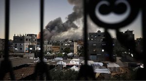 الاحتلال يقتل 6 فلسطينيين بينهم طفلة في قصف على غزة - جيتي 
