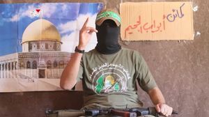 قال أحد مقاتلي القسام: "عهدا ووعدا أننا باقون هنا في أرضنا"- إعلام القسام