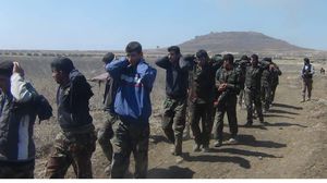 يُتهم هؤلاء الجنود بقصف المناطق المدنية في ريف درعا الغربي
