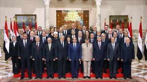 حكومة السيسي الأولى تضم 34 وزيرا بمتوسط أعمار 59عاما - أ ف ب