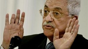 هل هناك صفقة وراء عدم لجوء محمود عباس لمحكمة الجنايات الدولية؟ (أرشيفية)