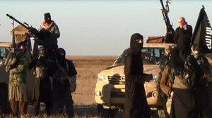 "داعش" يقاتل جماعات المعارضة في سوريا - أرشيفية