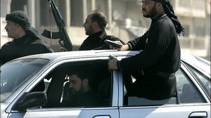 تقاتل ميليشيات إيرانية في سوريا إلى جانب رئيس النظام بشار الأسد - أرشيفية