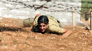 عنصر من الجيش السوري الحر خلال التدريب - (أرشيفية) أ ف ب 